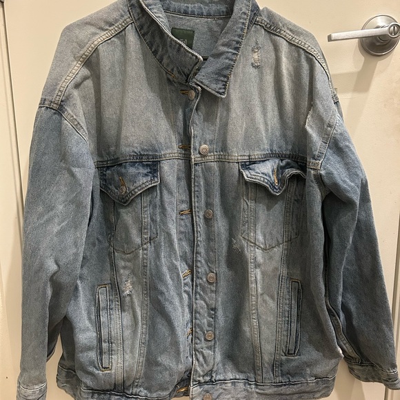 Jean jacket - Picture 2 of 5
